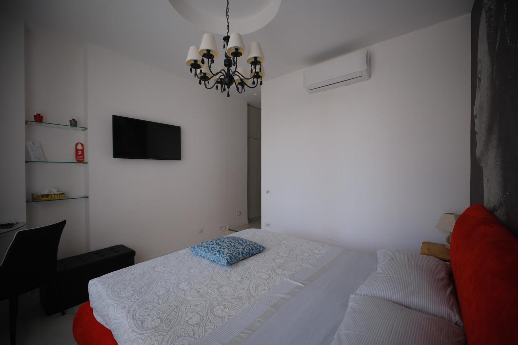 ساليرنو Luxury B&B Charlemagne المظهر الخارجي الصورة