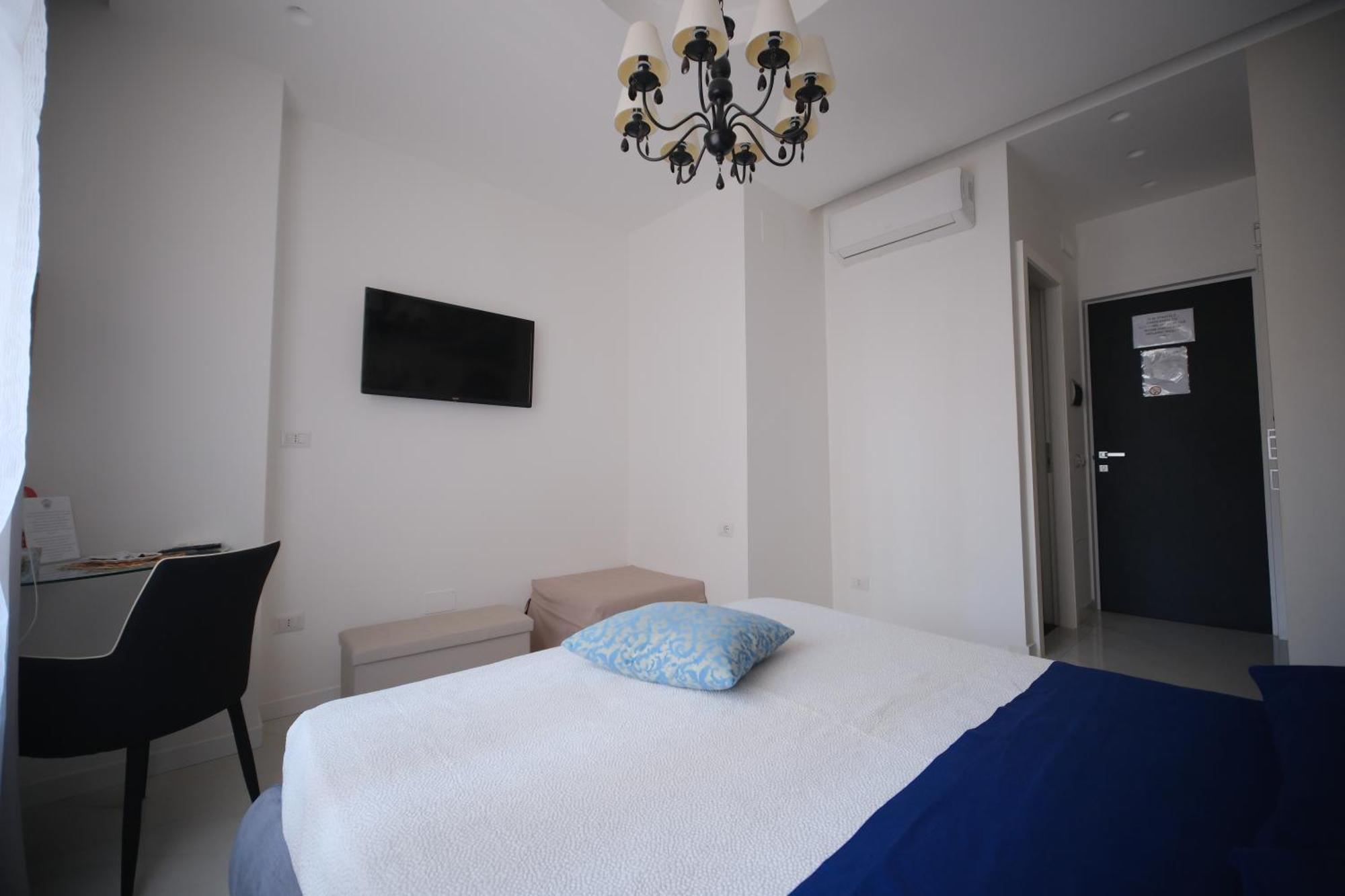 ساليرنو Luxury B&B Charlemagne المظهر الخارجي الصورة
